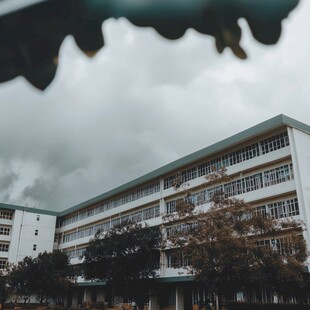 雨后校园