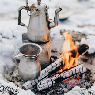 冬天雪地生火