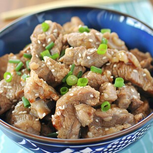 沙茶牛肉丼