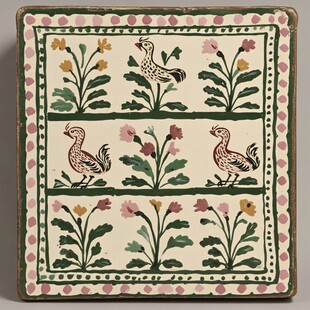 粉彩花鸟纹方形枕