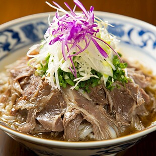 牛肉火山丼