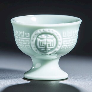 青釉弥足杯