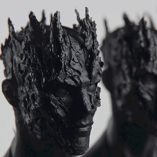 乌木雕人头像