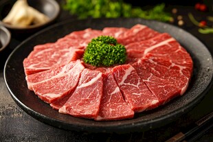 日式烧肉烧烤牛肉