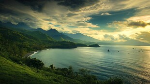 大海海滨山峦高清