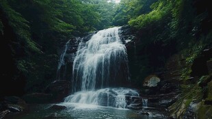 梅雨潭瀑布