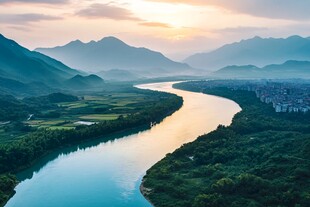 富春江朝霞