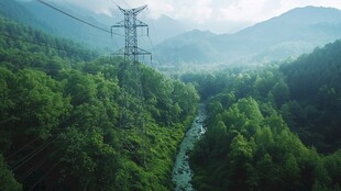 穿山越岭输电线路