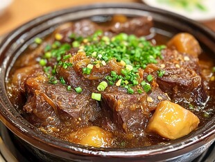 黄焖牛肉特写