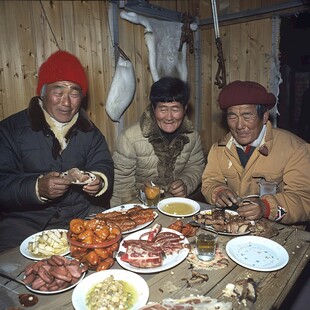 赫哲人冬季生活