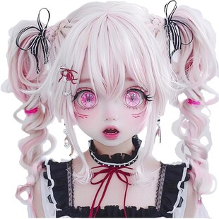 流泪的玩具娃娃