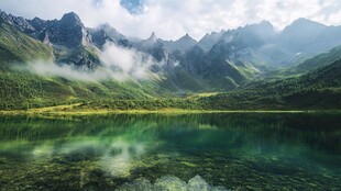 莲宝叶则景区扎尕湖