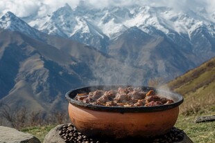 炖阿尔巴斯羊肉