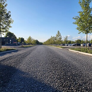 新铺道路马路