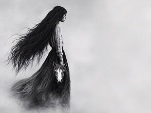 长了头发的骷髅