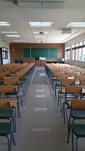 学校大教室