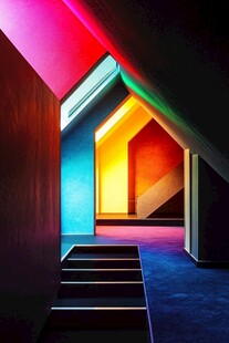 室内彩色通道
