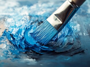 刷蓝色油漆
