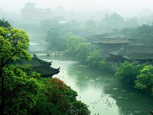 雨中楼阁