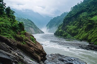 澜沧江峡谷风光