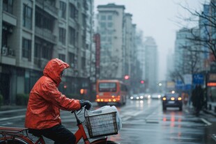 雨中送外卖