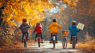 骑行的儿童背影