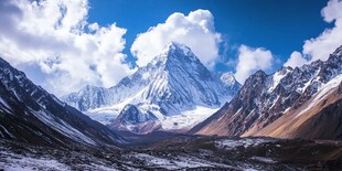 萨普神山全景图