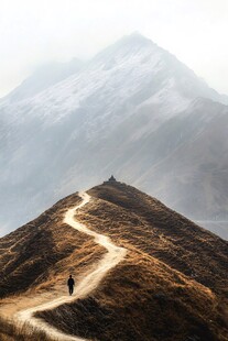 山路香客