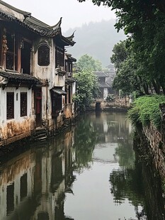 雨后的江南古镇