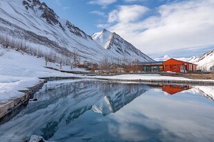 贾古龙冰川湖