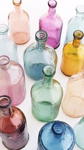 五彩斑斓玻璃瓶