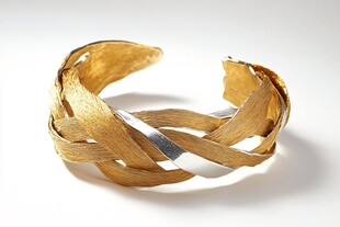 古罗马黄金丝带式手镯