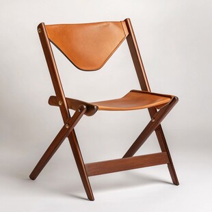 木色折叠椅