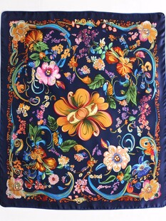 特色丝绸小方巾