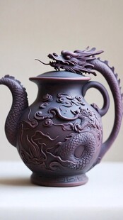 龙纹茶壶