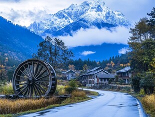 白马雪山秋景