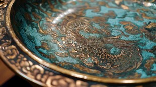 掐丝珐琅高足盘