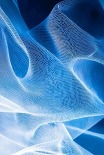 蓝绸蕾丝面纱曲线