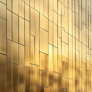 金色玻璃幕墙