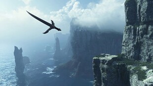 悬崖之上的神秘之剑