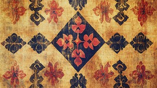 古老地毯上的复杂图案