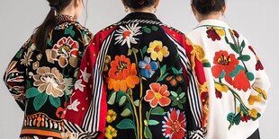 复古花卉刺绣服饰