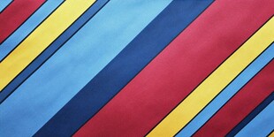 斜条纹图案的织物