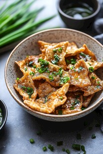 美味炸猪皮薯片