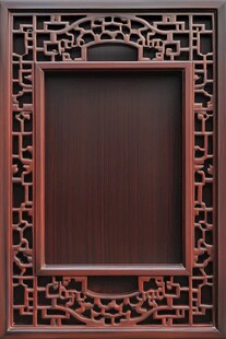 深红木纹背景的传统中国雕刻框架
