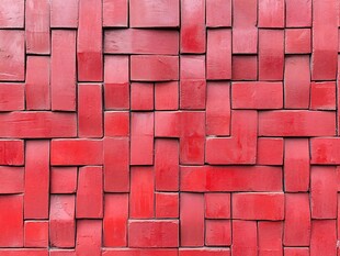 红砖墙的几何美