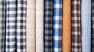 格子布卷的多彩展示