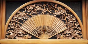 纵横交错的木雕艺术