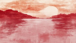 夕阳映照下的宁静湖泊