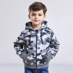 时尚迷彩连帽衫 彰显青春个性